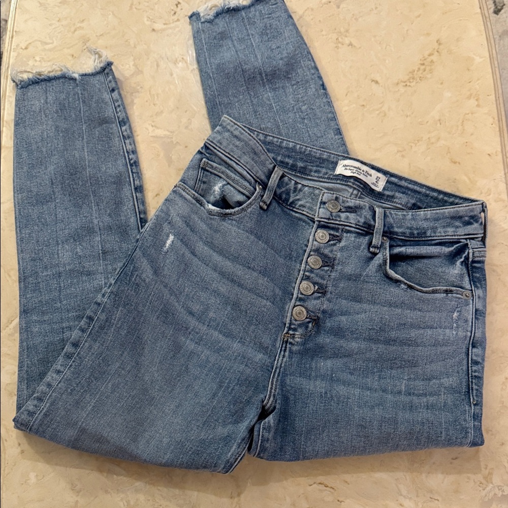 Abercrombie & Fitch Super Skinny Ankle High Rise Blue Jeans